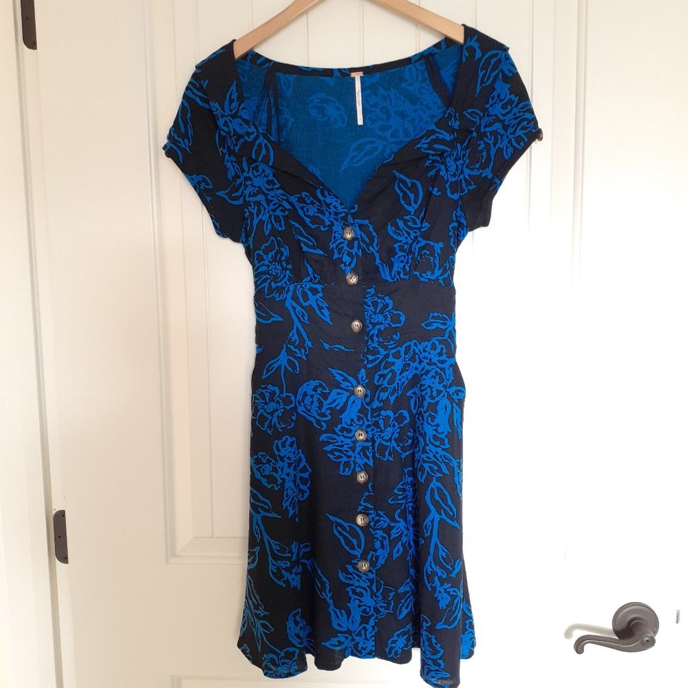Free People A Thing Called Love Mini Dress Linen Blend Blue Floral Size 4